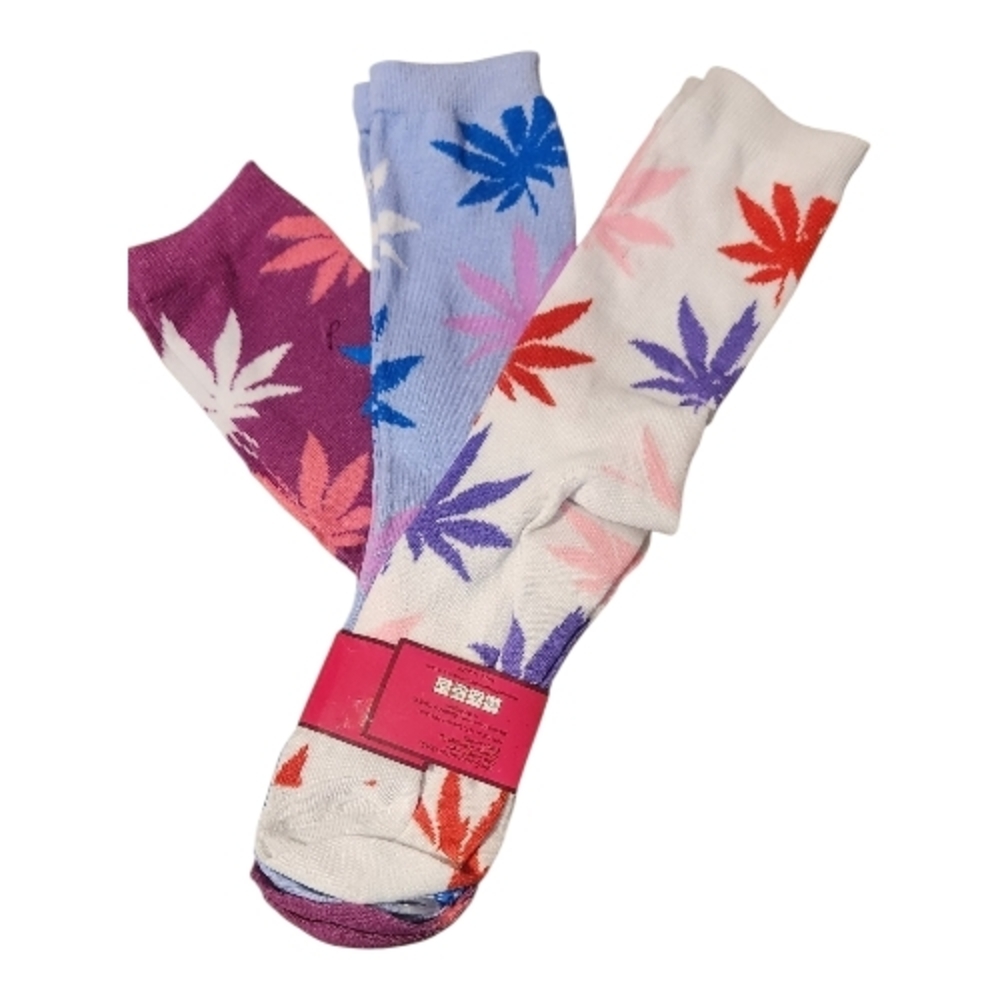 Colorful Leaf Pattern Socks